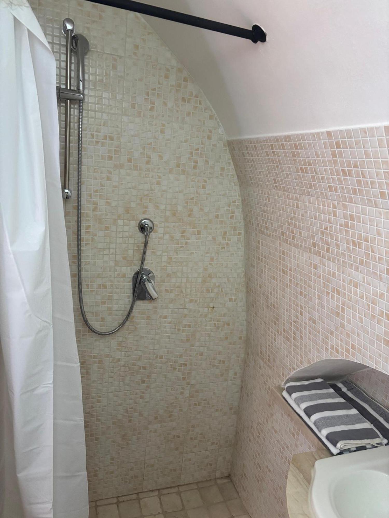 Santa Lucia Villa Рутилиано Екстериор снимка